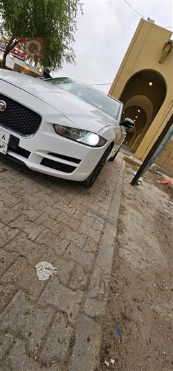 جاگوار XE